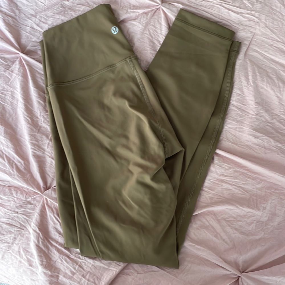 Lululemon Wunder train leggings
